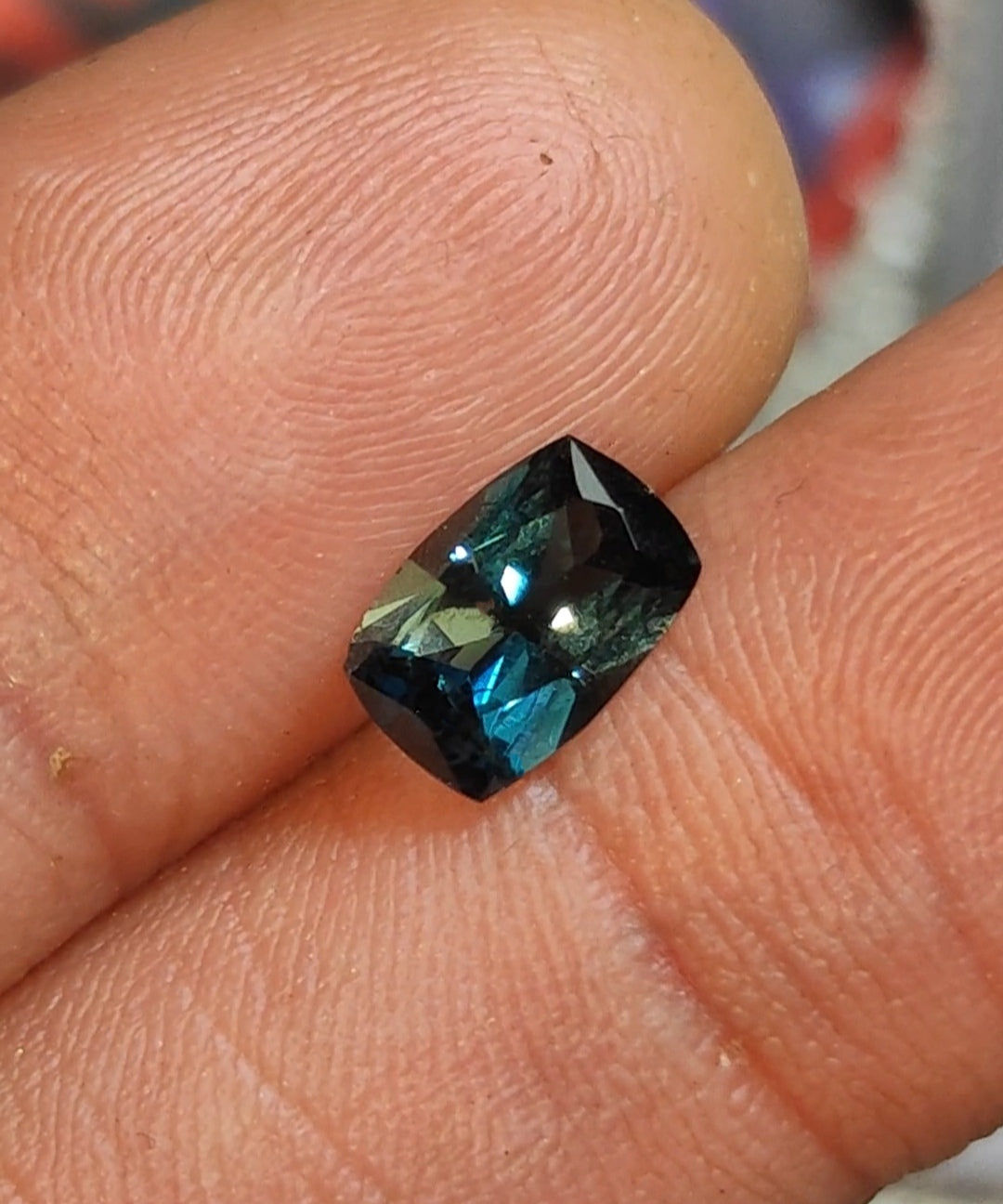Serendibite menouthiasiste from 🇲🇬